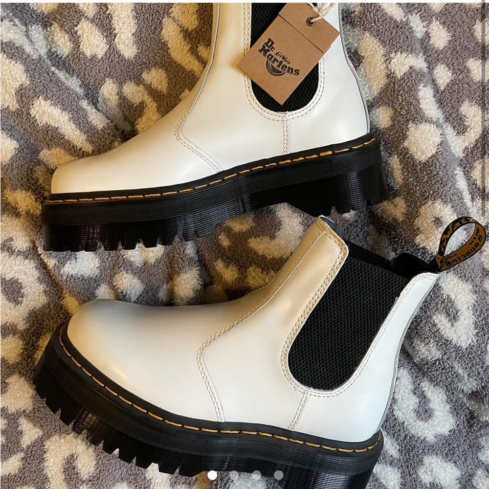 Doc Martens platform Chelsea boots